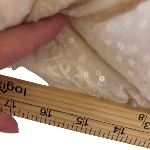 Endless Rose Cream Sequin Bubble Hem Puff Sleeve Blouse size M - Picture 7 of 9